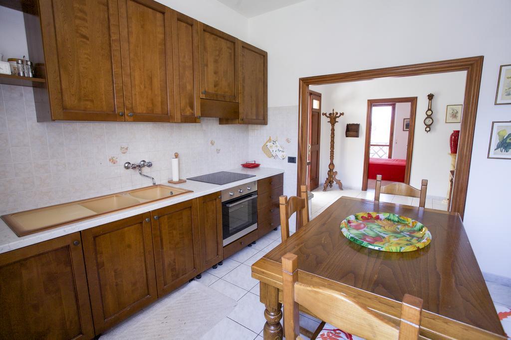 Villa Leo Portoferraio Habitación foto