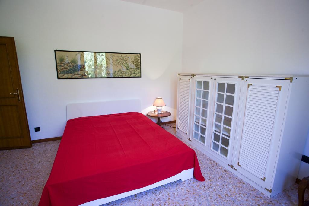 Villa Leo Portoferraio Habitación foto